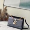 Louis Vuitton Twist MM