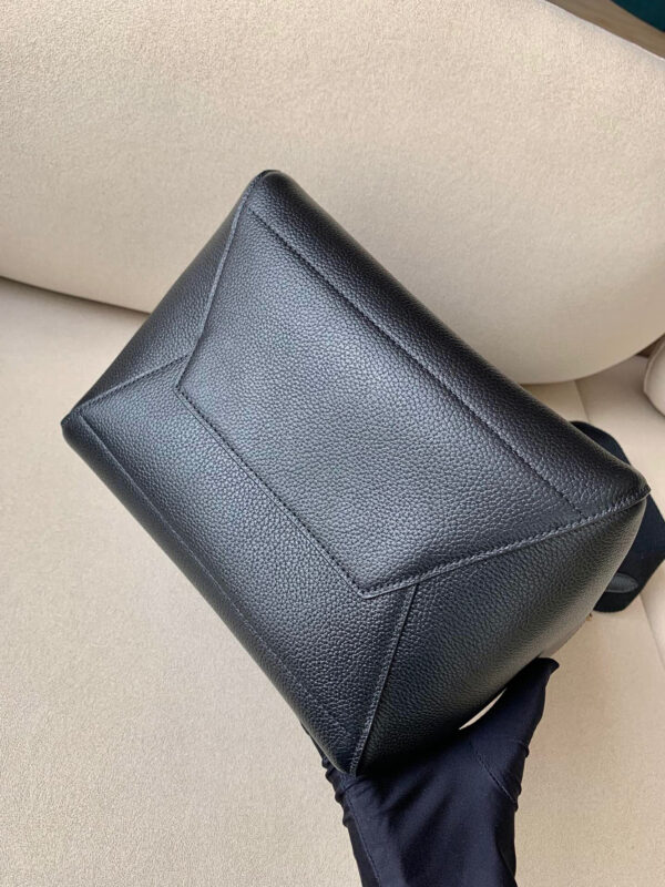Celine Sangle Bucket