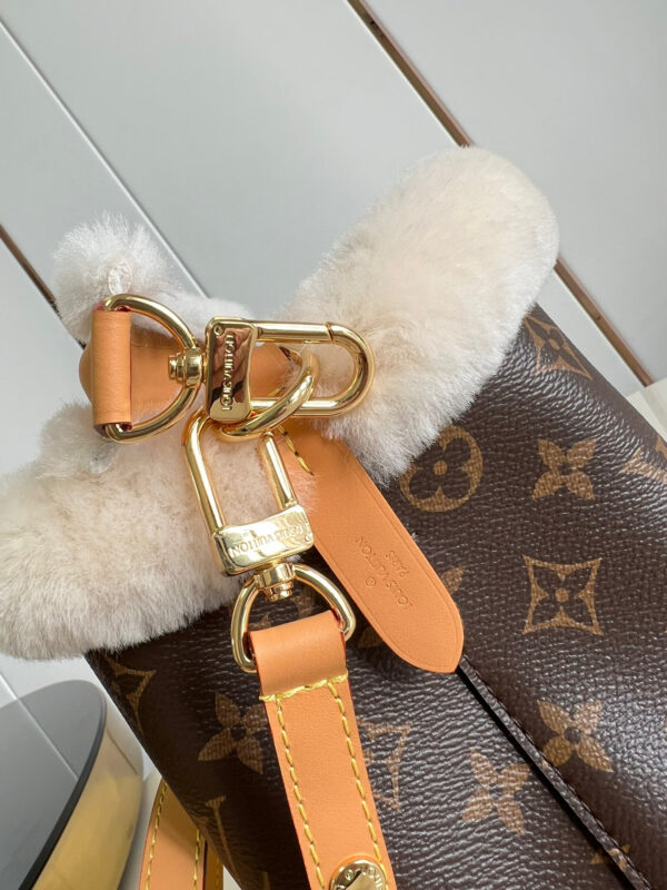 Louis Vuitton Neonoe BB