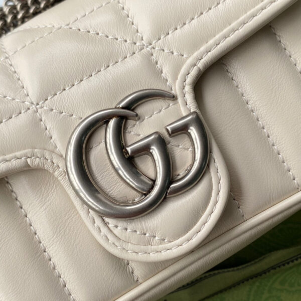 Gucci GG Marmont super mini bag