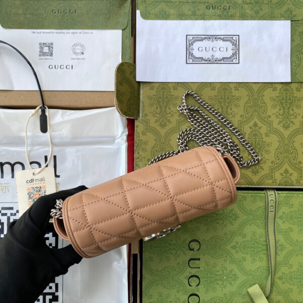 Gucci GG Marmont super mini bag