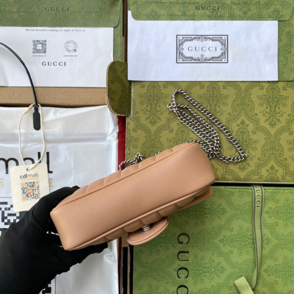 Gucci GG Marmont super mini bag