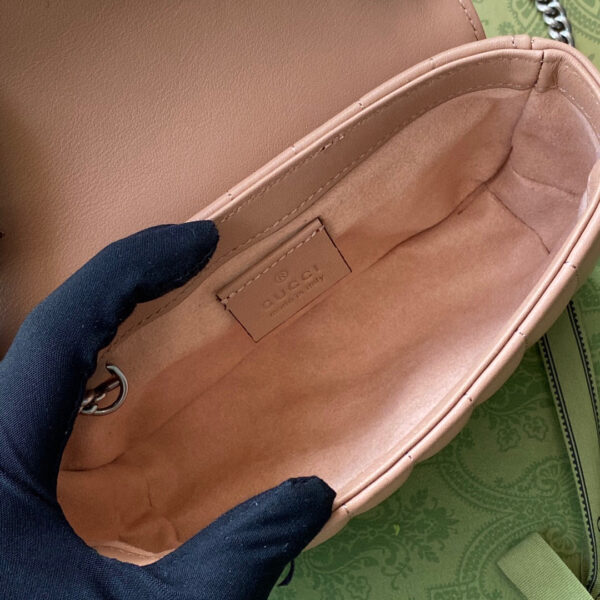 Gucci GG Marmont super mini bag