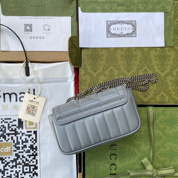 Gucci GG Marmont super mini bag
