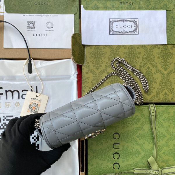 Gucci GG Marmont super mini bag