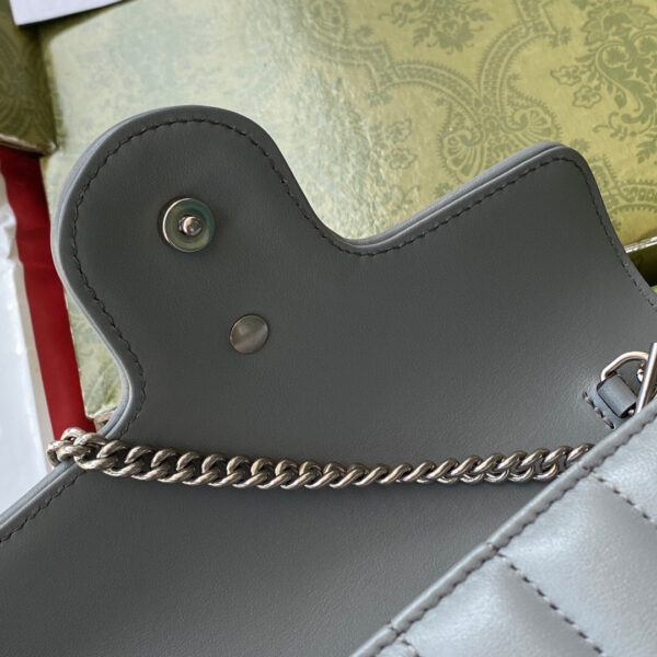Gucci GG Marmont super mini bag