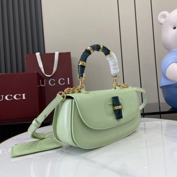 Gucci Bamboo Diva medium bag