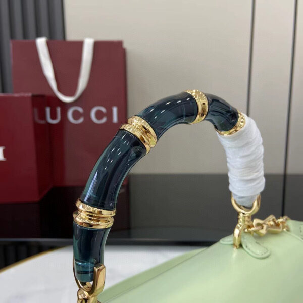Gucci Bamboo Diva medium bag