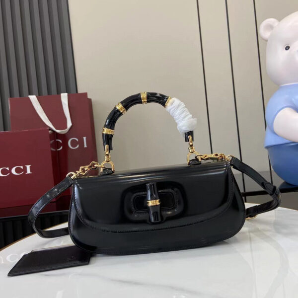 Gucci Bamboo Diva medium bag