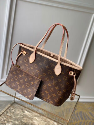 Louis Vuitton Neverfull PM
