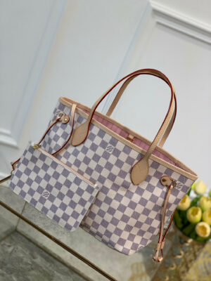 Louis Vuitton Neverfull PM