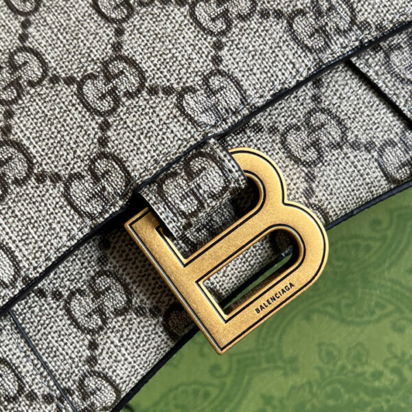 Gucci Hourglass