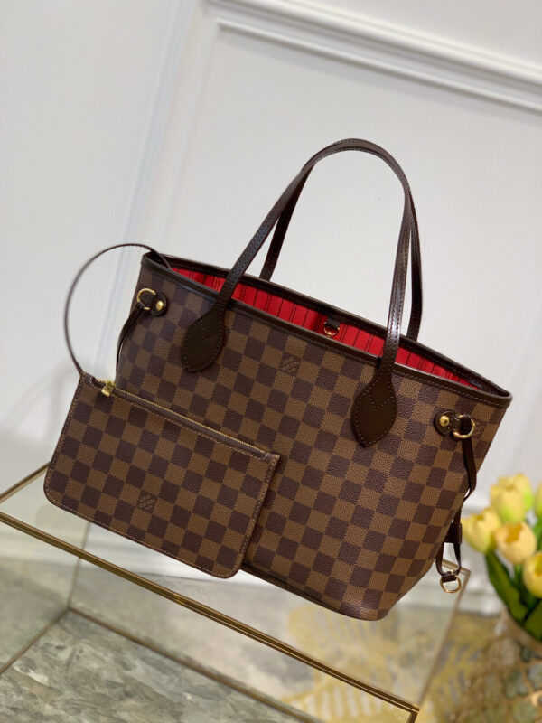 Louis Vuitton Neverfull PM