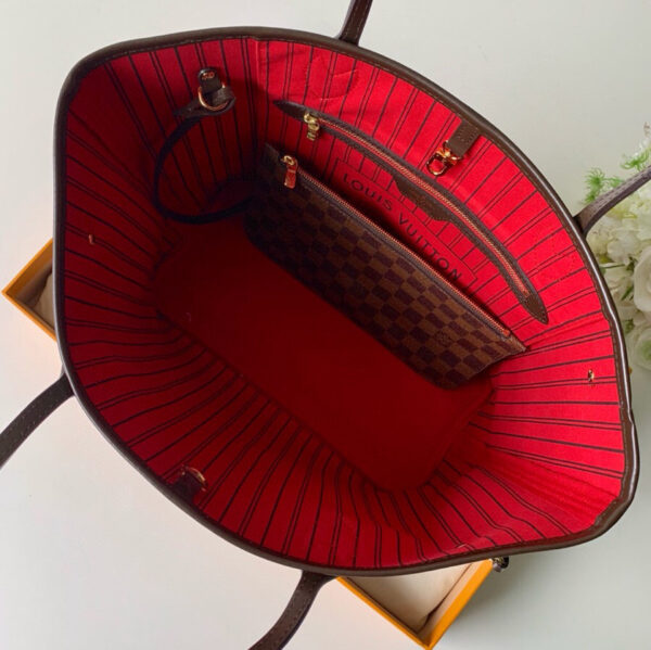 Louis Vuitton Neverfull MM