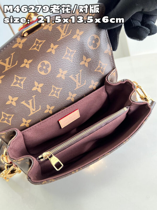 Louis Vuitton Pochette Metis East West