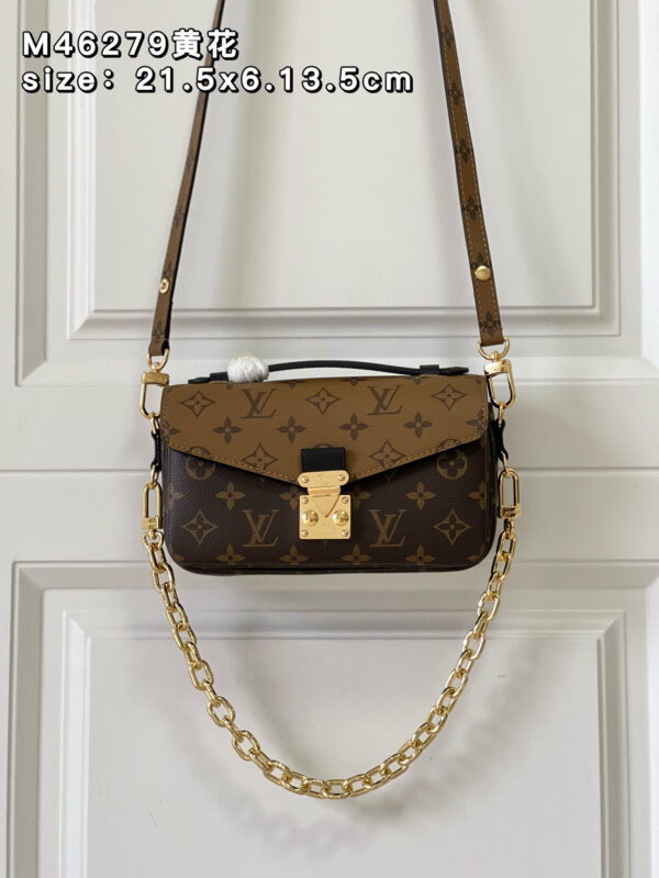 Louis Vuitton Pochette Metis East West