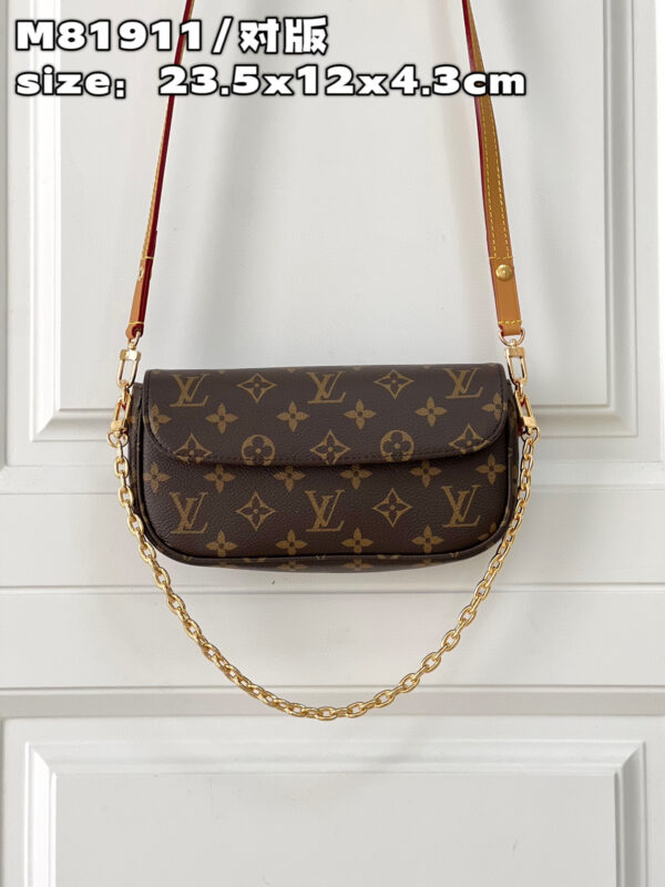 Louis Vuitton Wallet On Chain Ivy