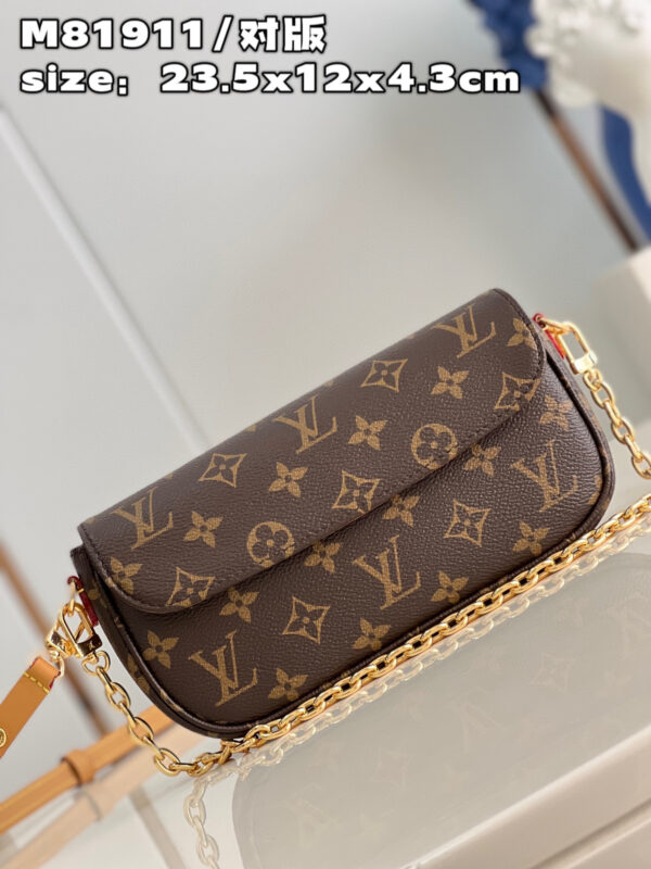 Louis Vuitton Wallet On Chain Ivy