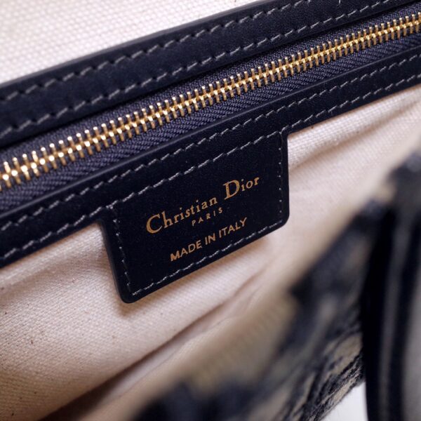 Dior Saddle