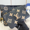 Louis Vuitton Neverfull MM Tote Bag