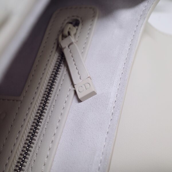 Dior Saddle