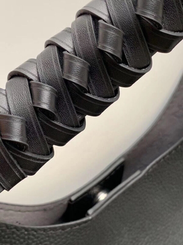 Louis Vuitton Carmel