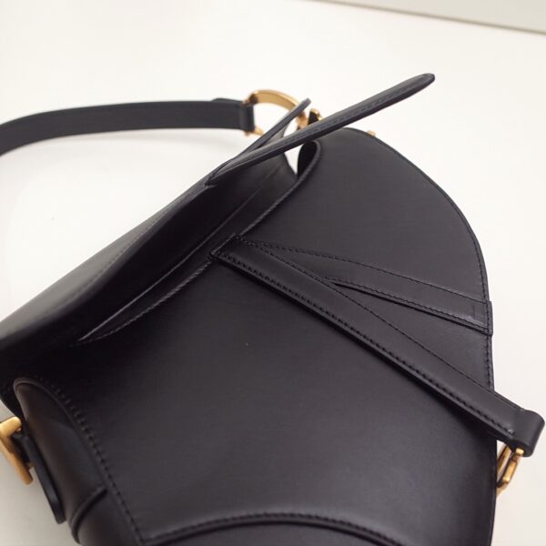 Dior Saddle