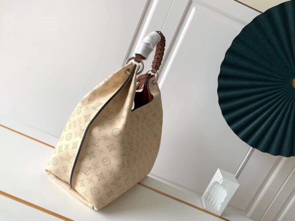 Louis Vuitton Carmel