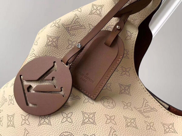 Louis Vuitton Carmel