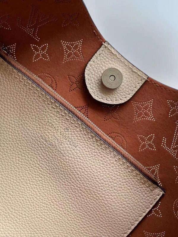 Louis Vuitton Carmel