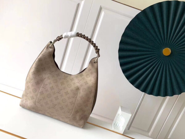 Louis Vuitton Carmel