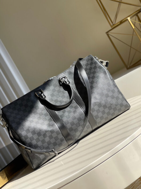 Louis Vuitton Keepall 45