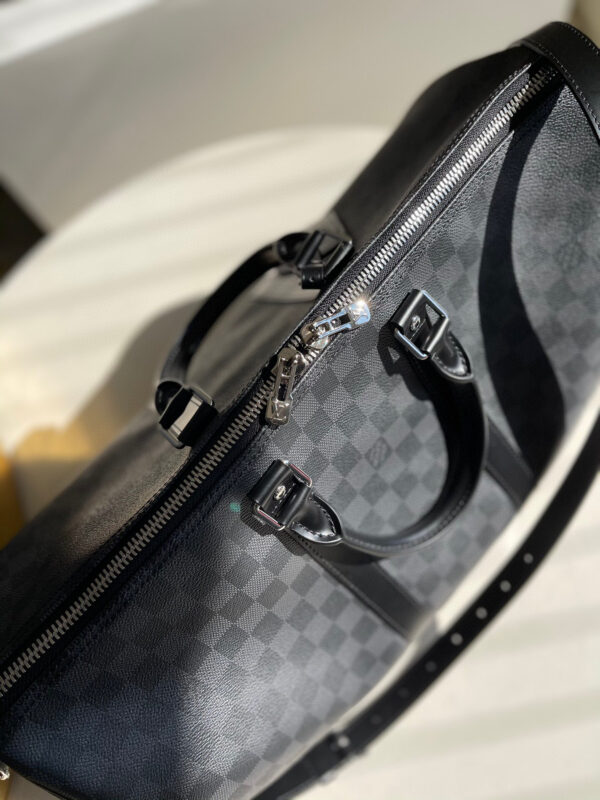 Louis Vuitton Keepall 45