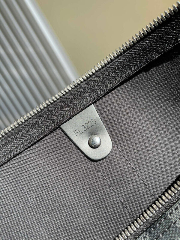 Louis Vuitton Keepall 55