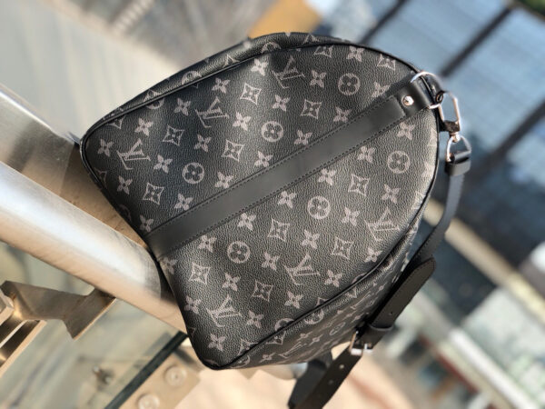 Louis Vuitton Keepall 50