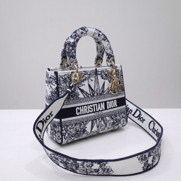 Dior Medium Lady D-Lite bag