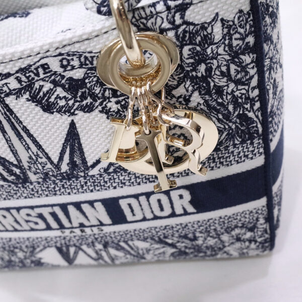 Dior Medium Lady D-Lite bag