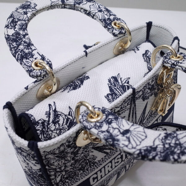 Dior Medium Lady D-Lite bag