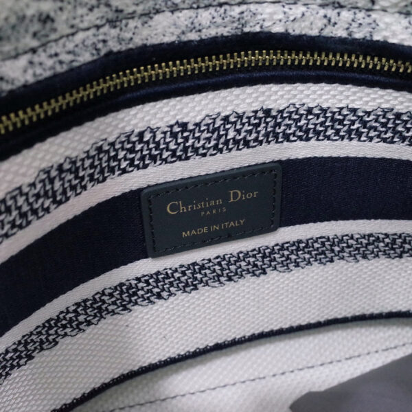 Dior Medium Lady D-Lite bag