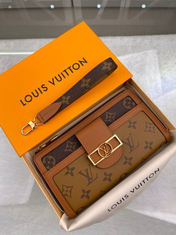 Louis Vuitton Wallet