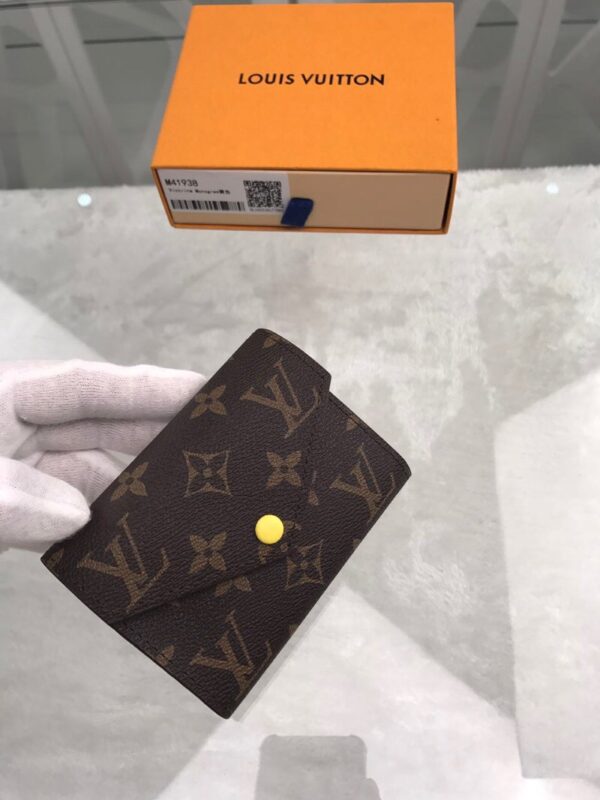 Louis Vuitton Wallet
