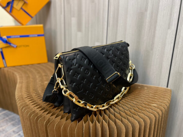 Louis Vuitton Coussin MM