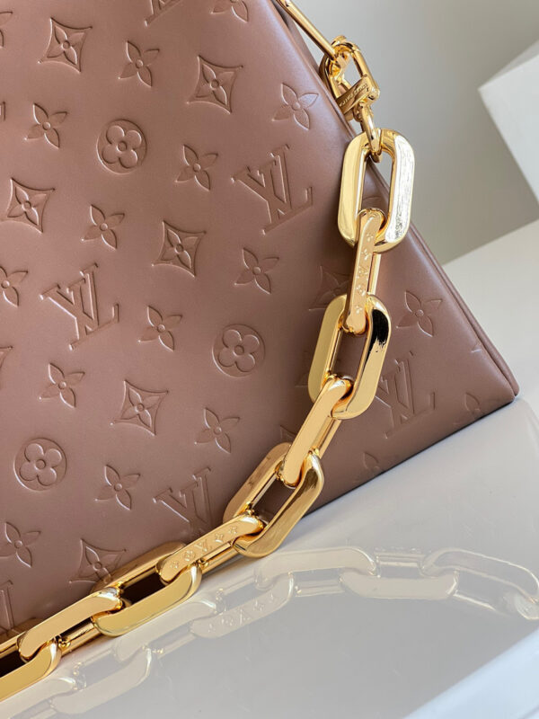 Louis Vuitton Coussin MM