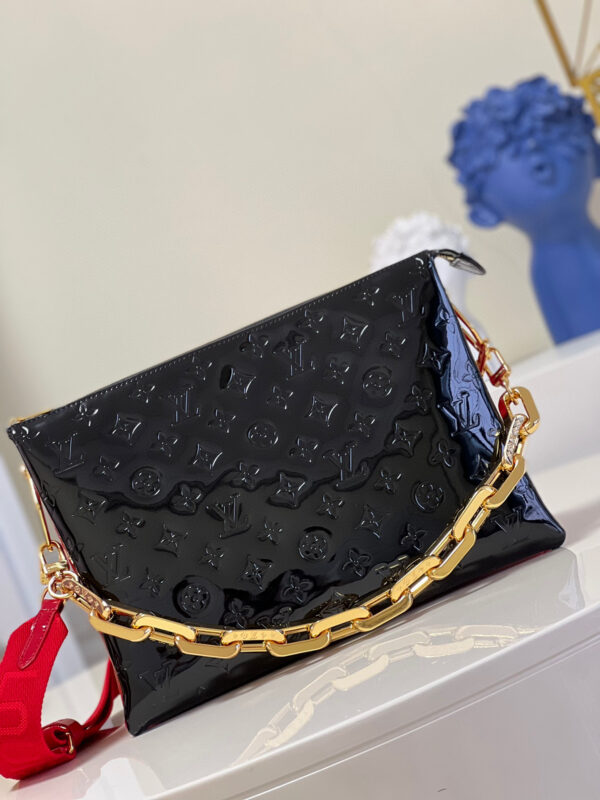 Louis Vuitton Coussin MM