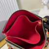 Louis Vuitton Coussin MM