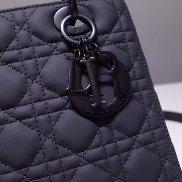 Lady Dior