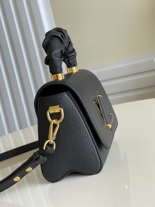 Louis Vuitton Twist