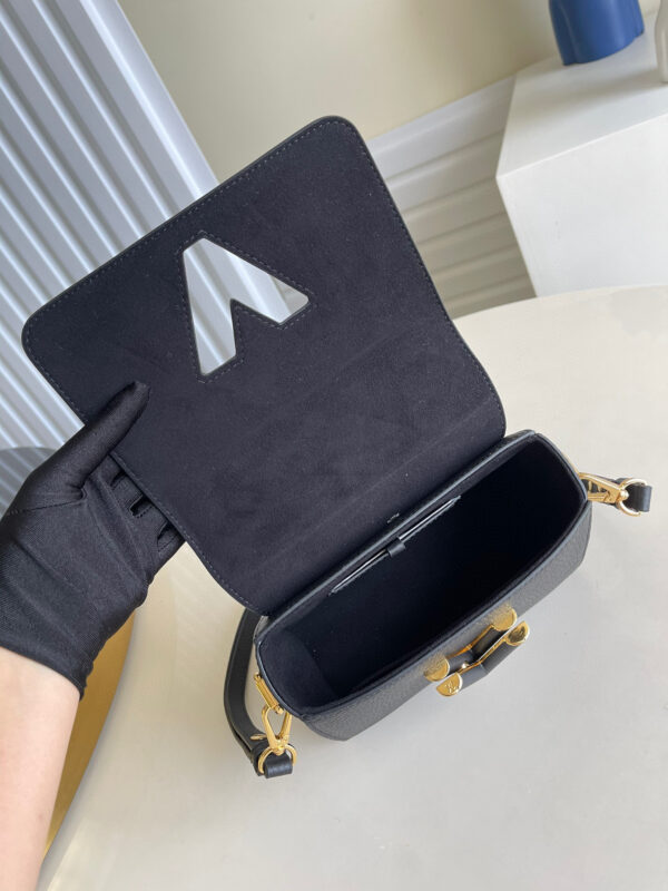 Louis Vuitton Twist