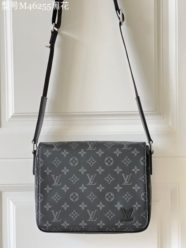 Louis Vuitton District PM Messenger Bag