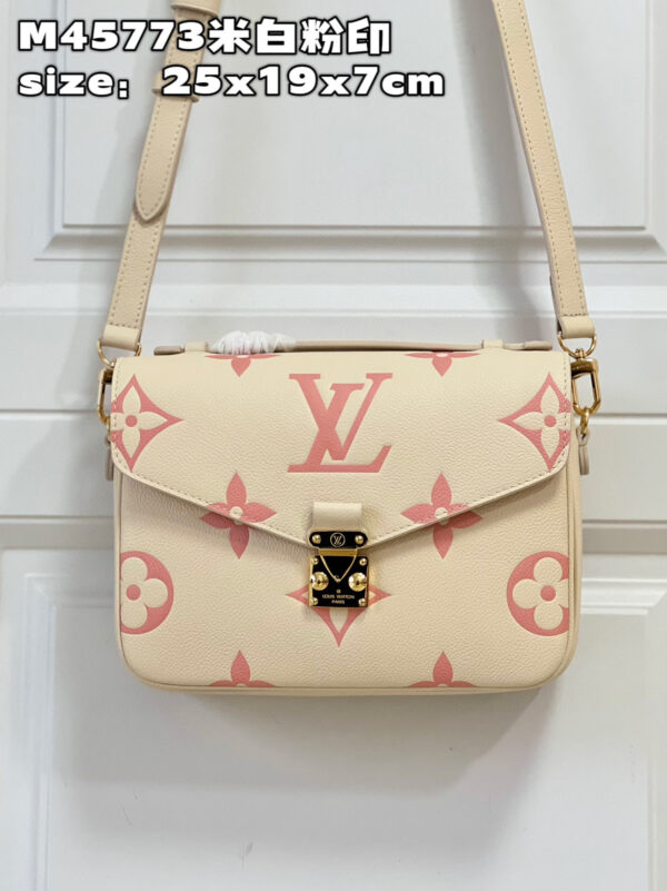 Louis Vuitton Pochette Metis